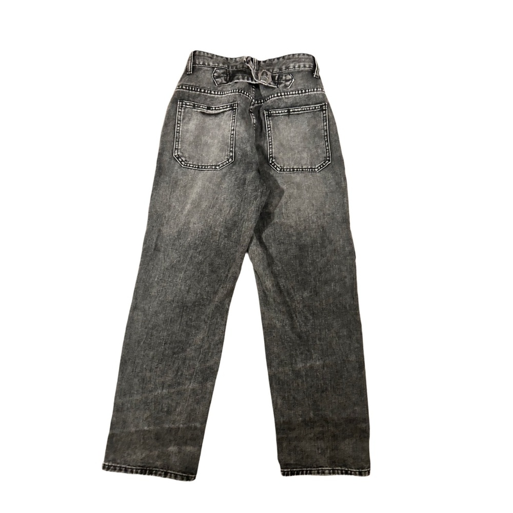 GREY WASHED JEANS